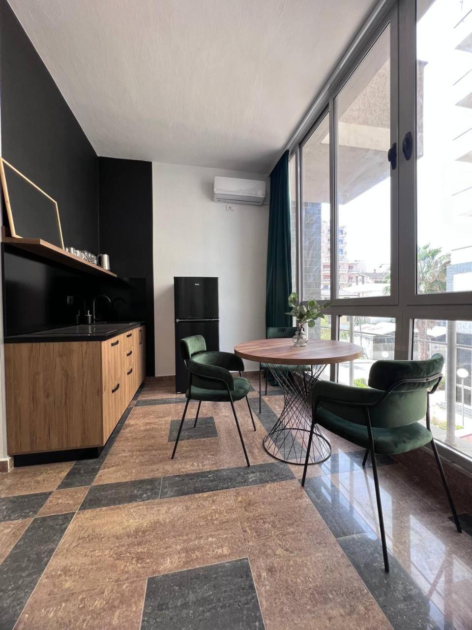 Cactus Apartments Durrës Buitenkant foto