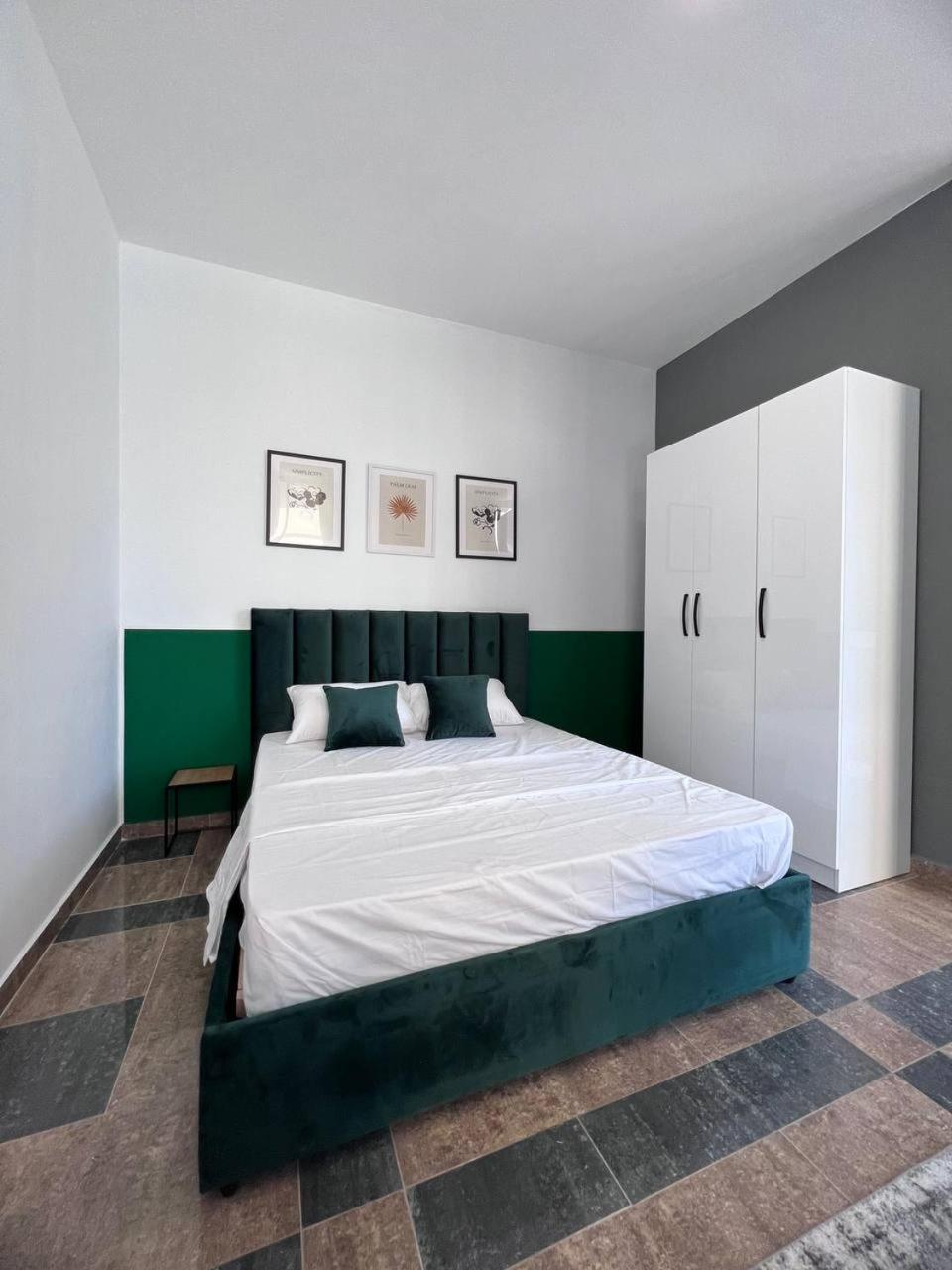 Cactus Apartments Durrës Buitenkant foto