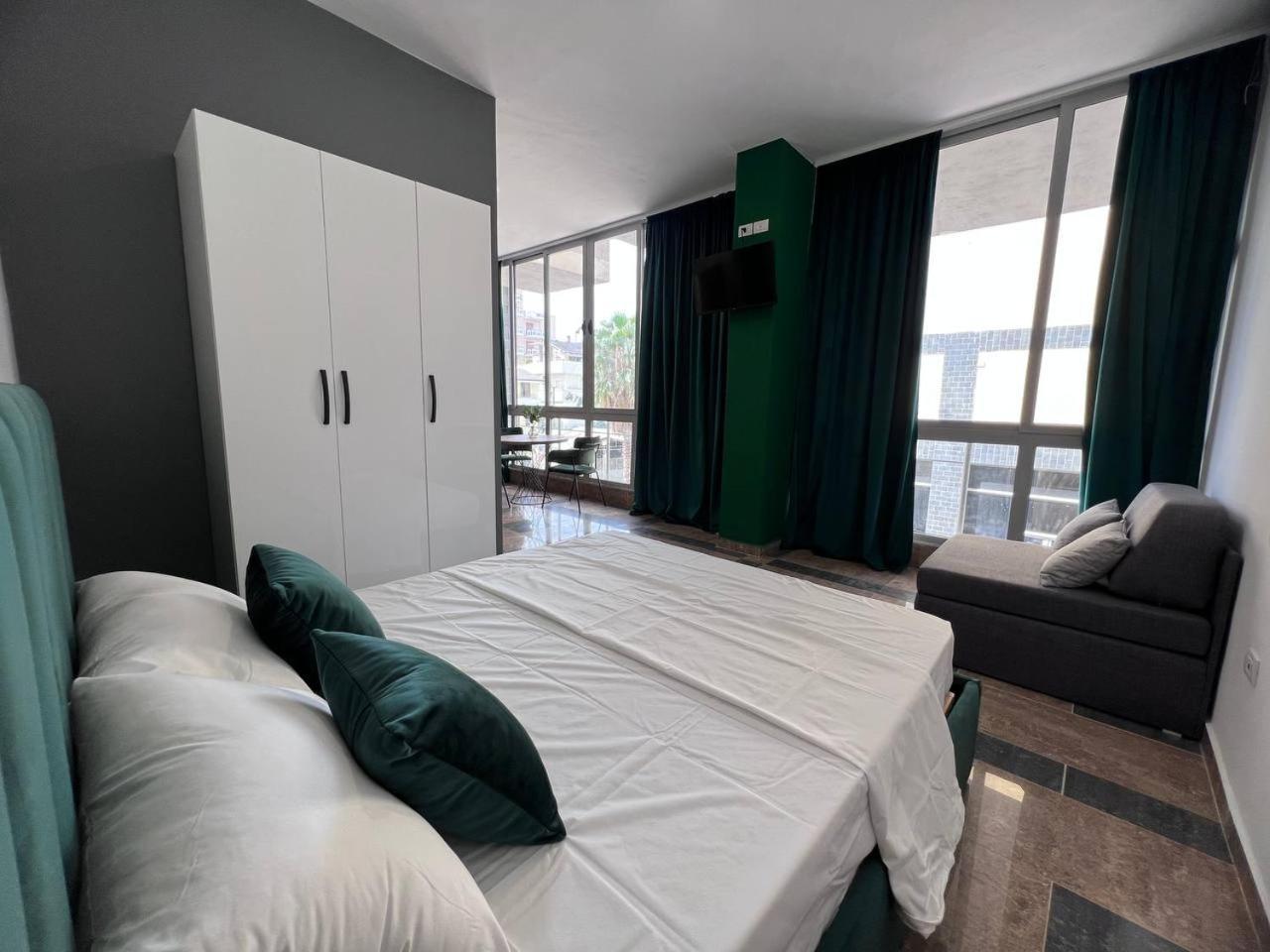 Cactus Apartments Durrës Buitenkant foto