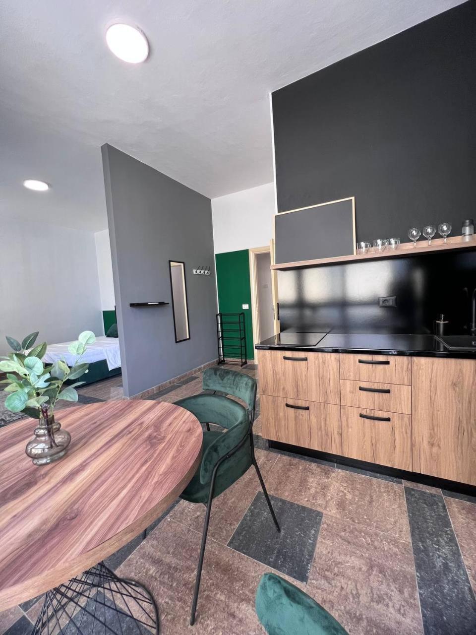 Cactus Apartments Durrës Buitenkant foto