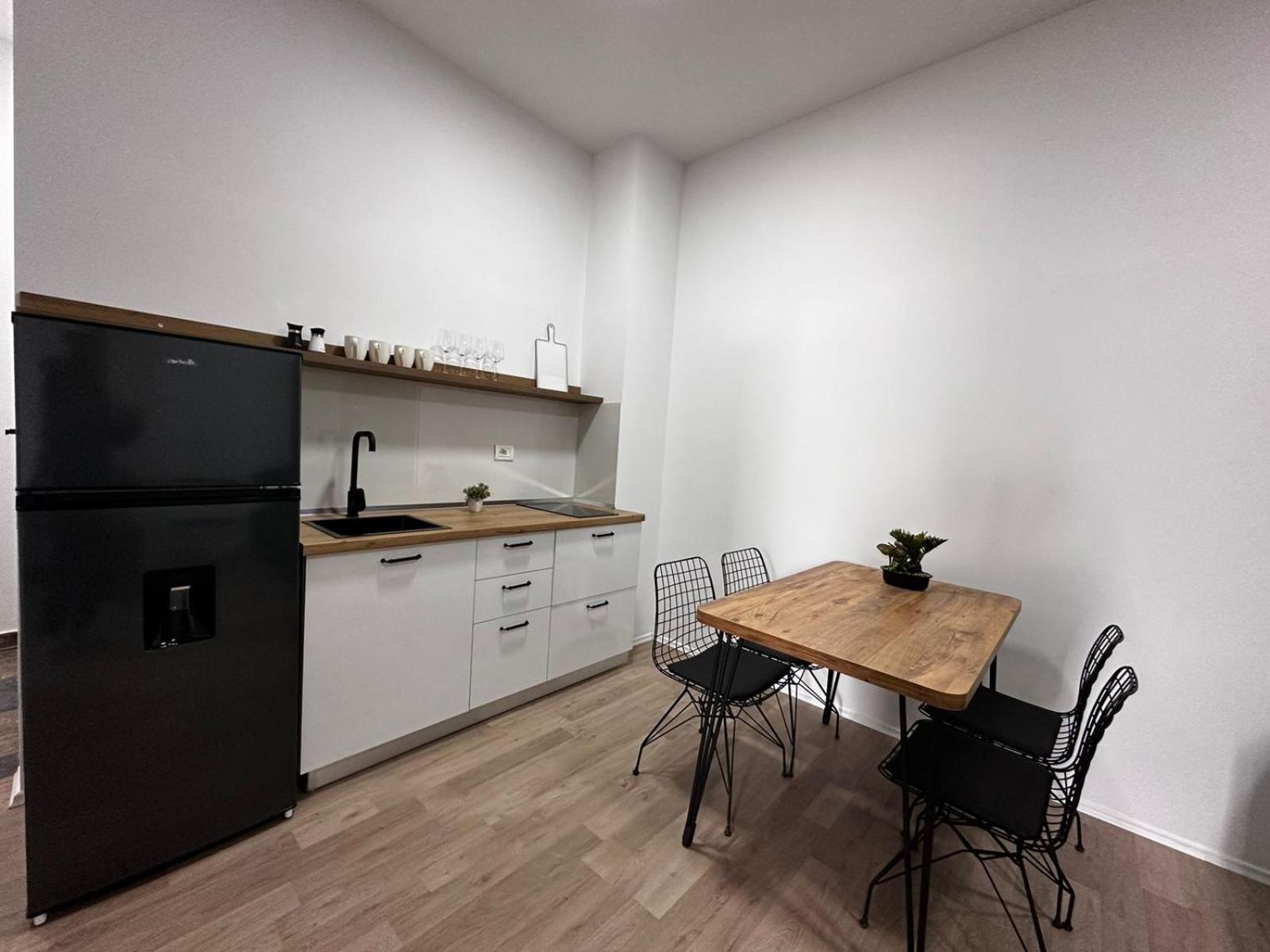 Cactus Apartments Durrës Buitenkant foto